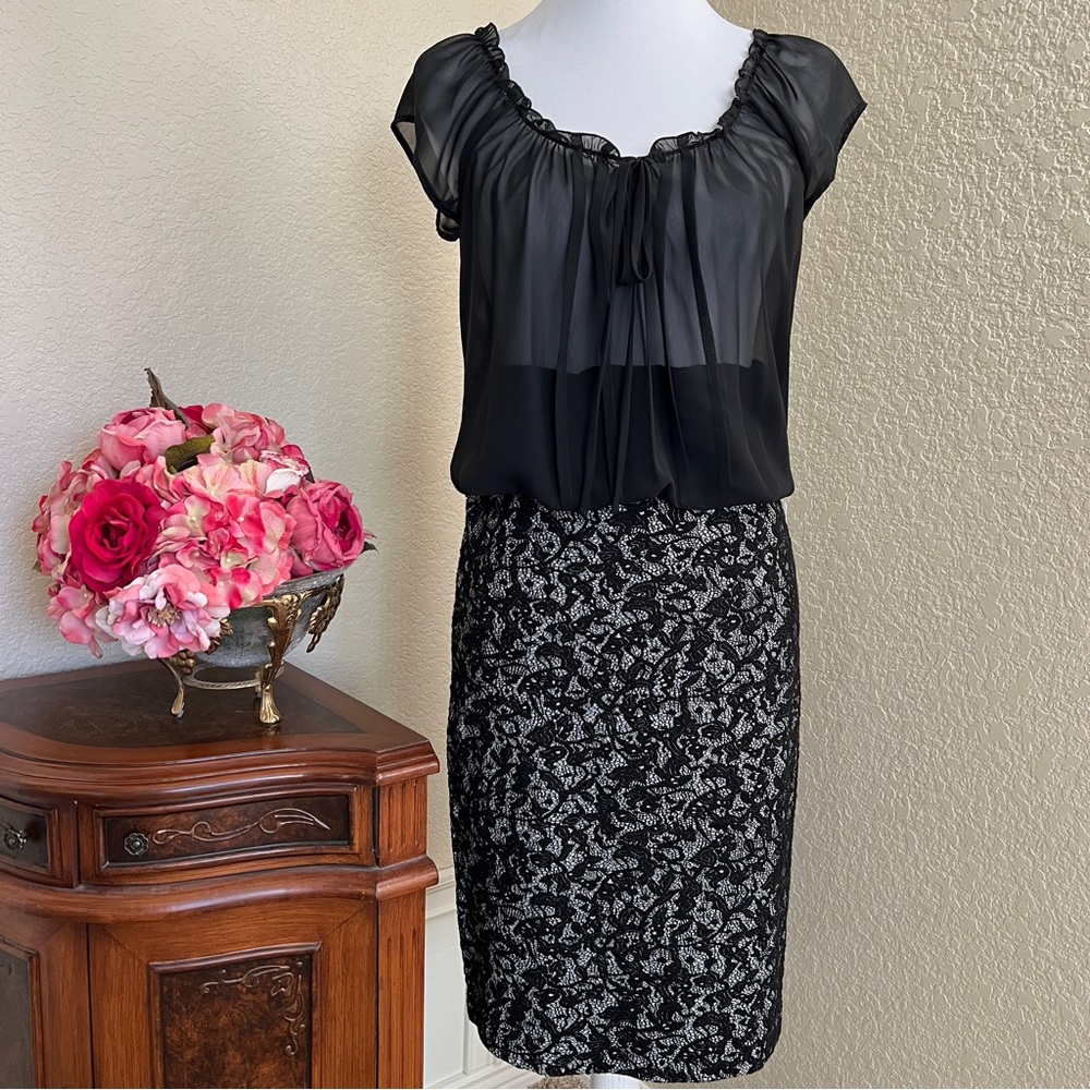 Michael Kors Lace Pattern Pencil Skirt